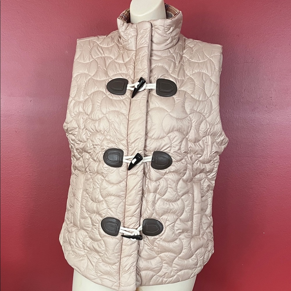 New Umgee Women's Quilted Toggle Vest